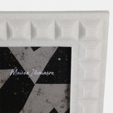 Border Quartz Photo Frame
