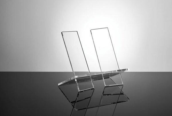 Clear Acrylic Bookstand M