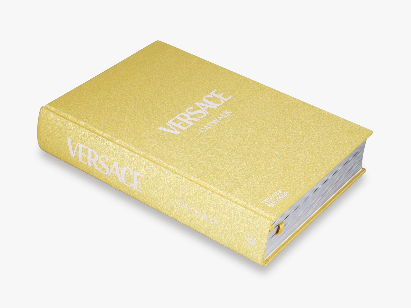Versace: The Complete Collections – Level