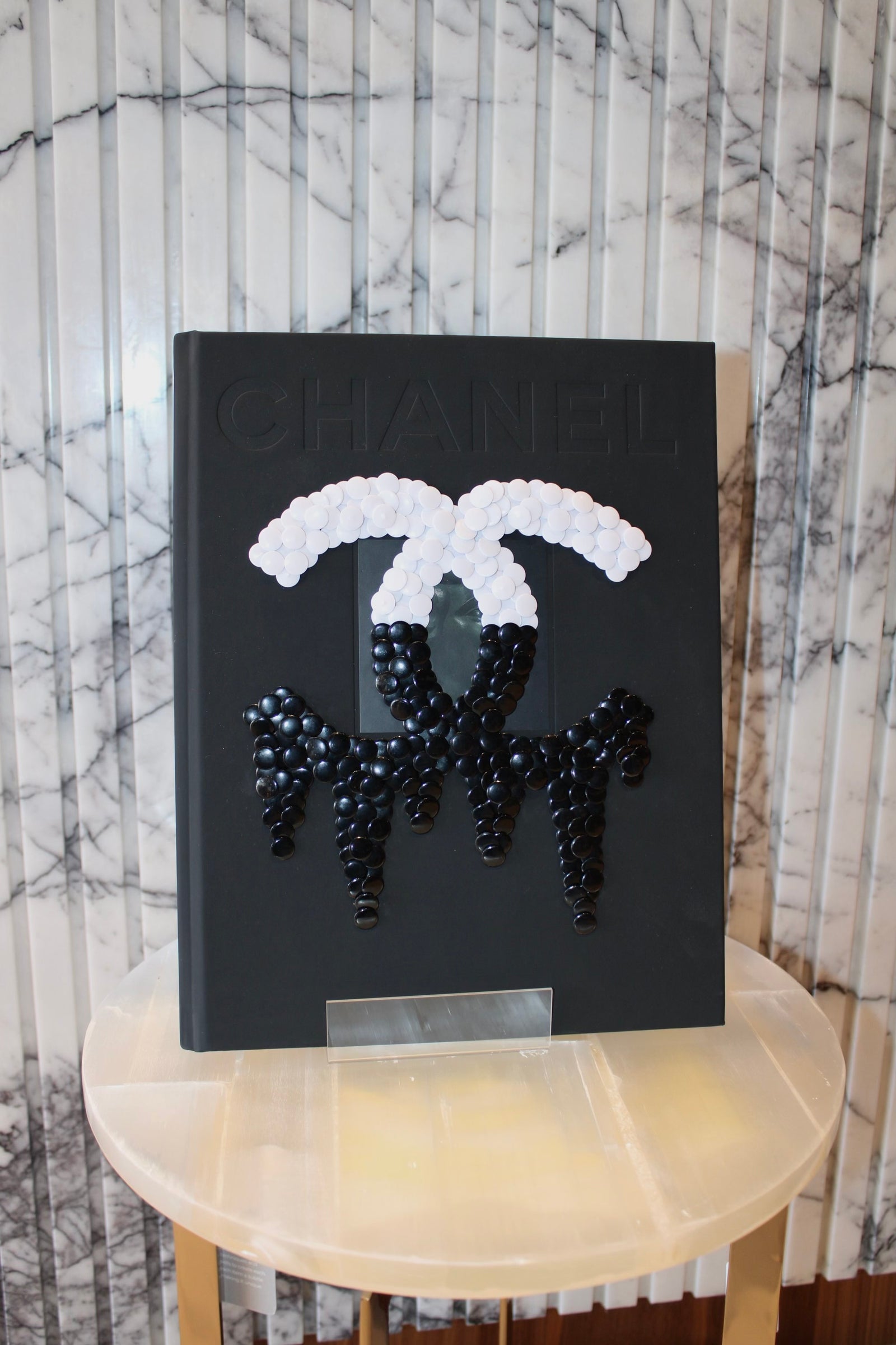 D8DE30F4-36E1-440B-B439-