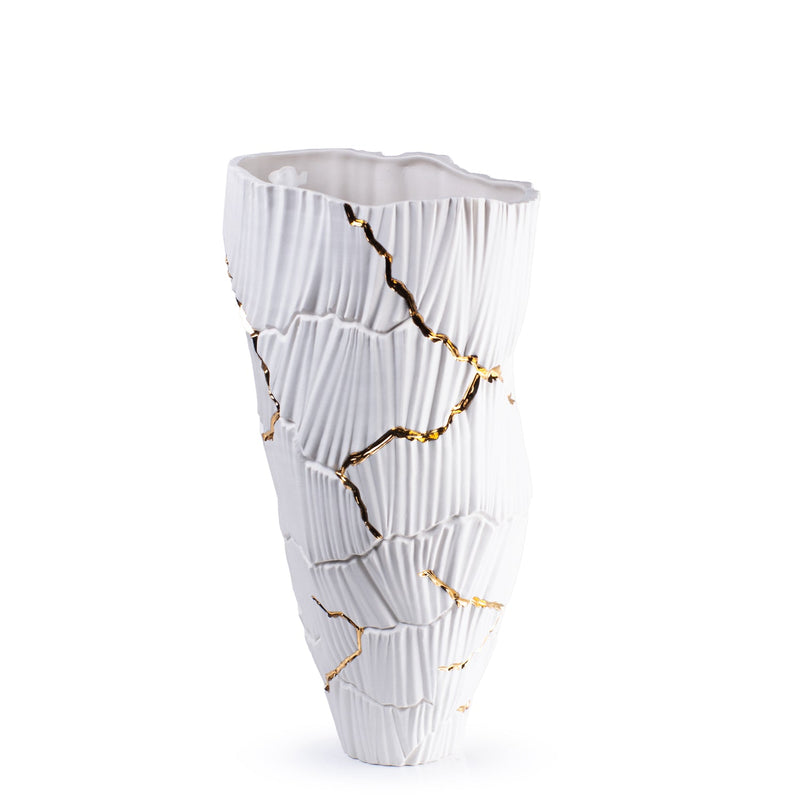 MELTEMI - Anemos vase w/ Gold Cracks