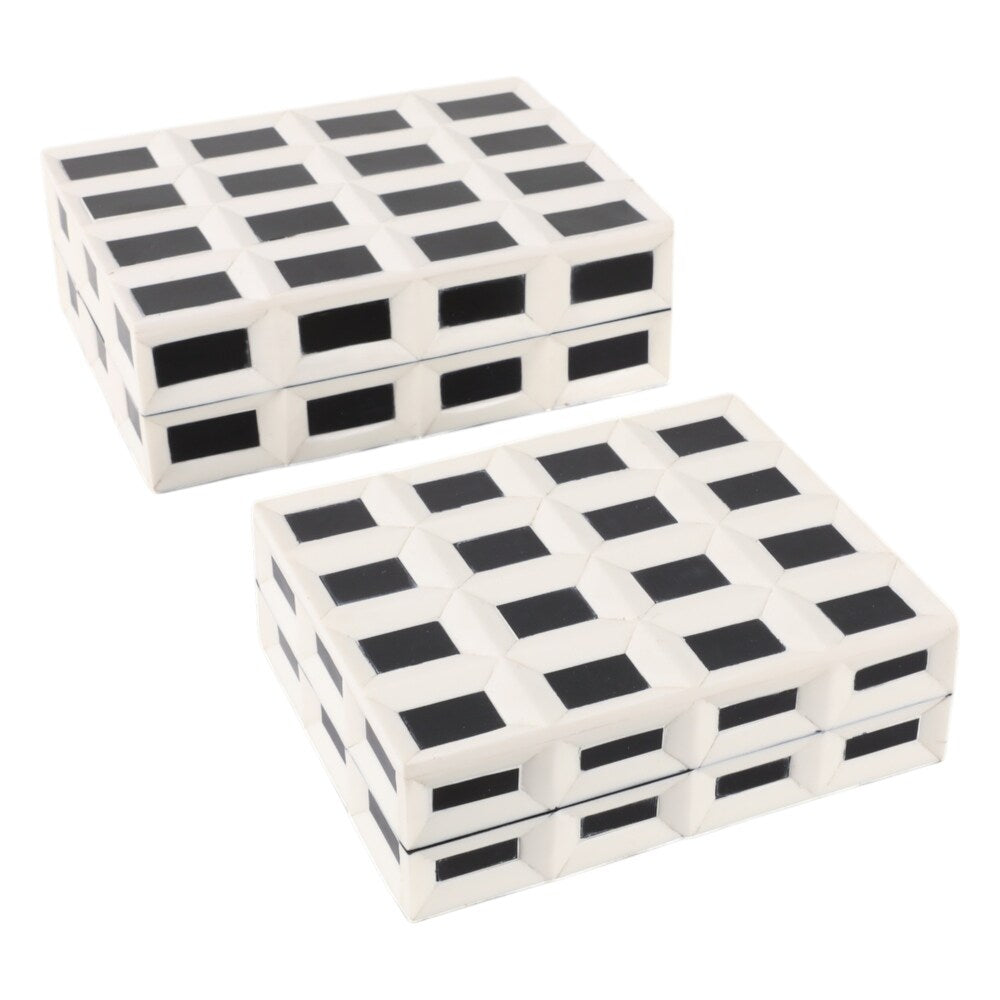 Black & White Checkered Boxes – Level