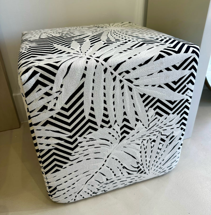 OMBRE Pouf Cube