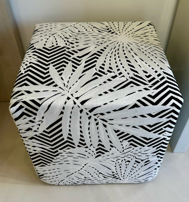 OMBRE Pouf Cube