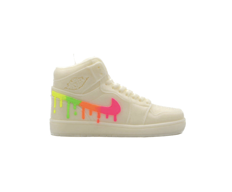 "THE ULTIMATE SNEAKER WHITE AND NEON" GIFT SET