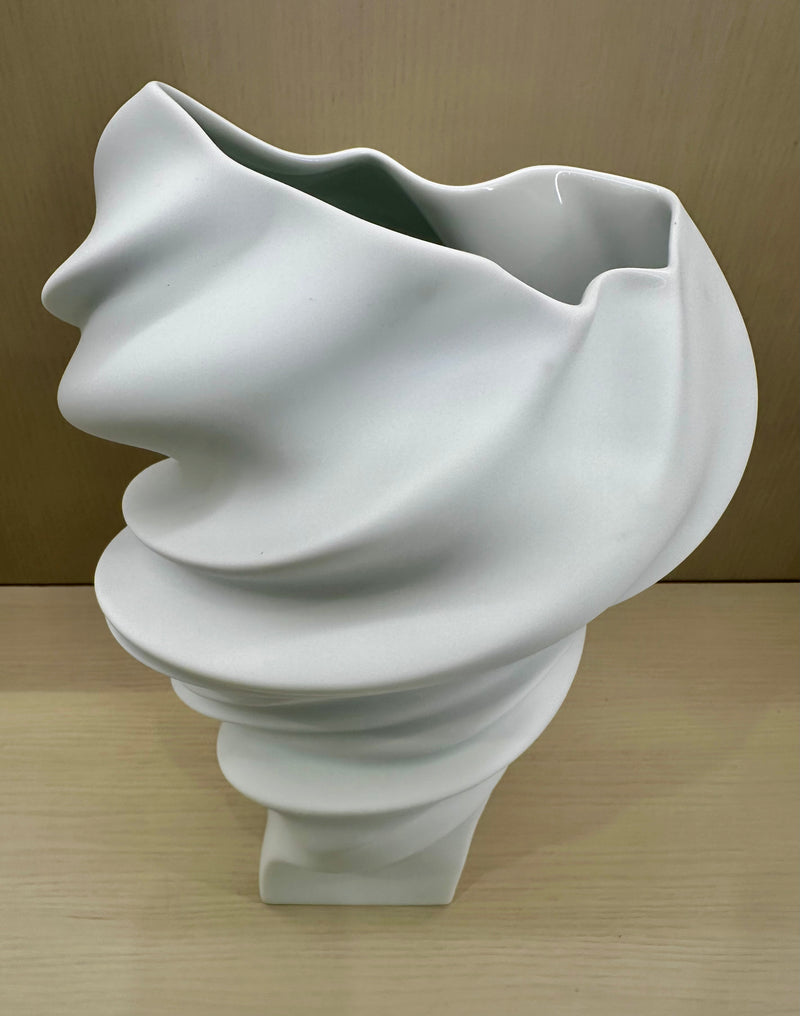 Squall - White Matte Vase