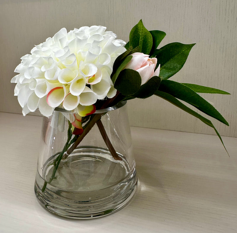 White Dahlia - Regular