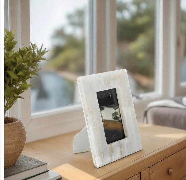SELENITE PHOTO FRAME