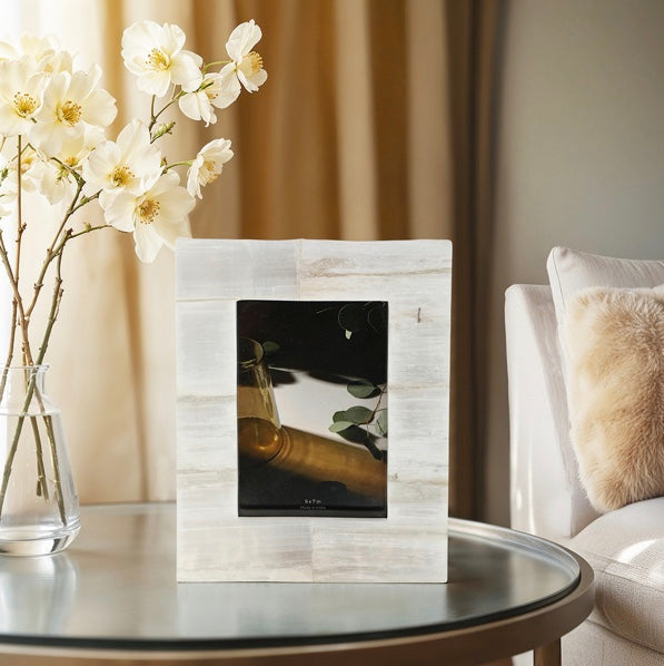 SELENITE PHOTO FRAME