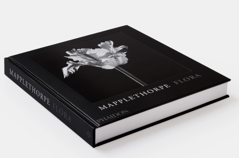 Mapplethorpe Flora: The Complete Flowers