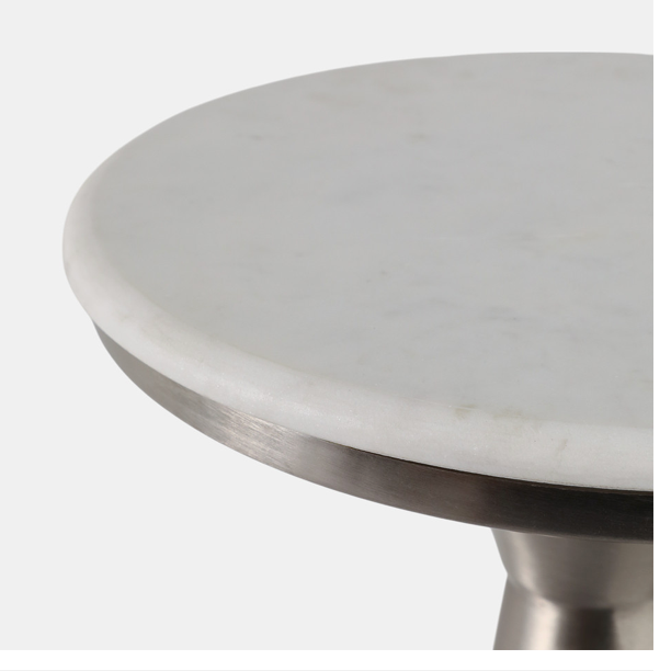 TAPERED METAL DRINK TABLE