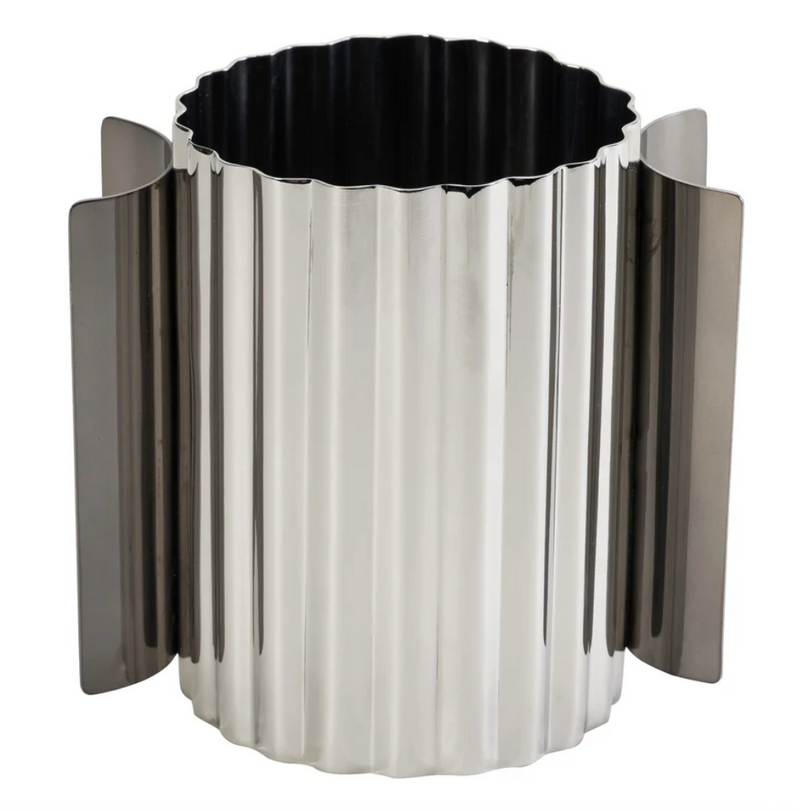 Guilded Fluted Gunmetal Washcup