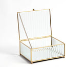 GLASS BOXES-CLEAR
