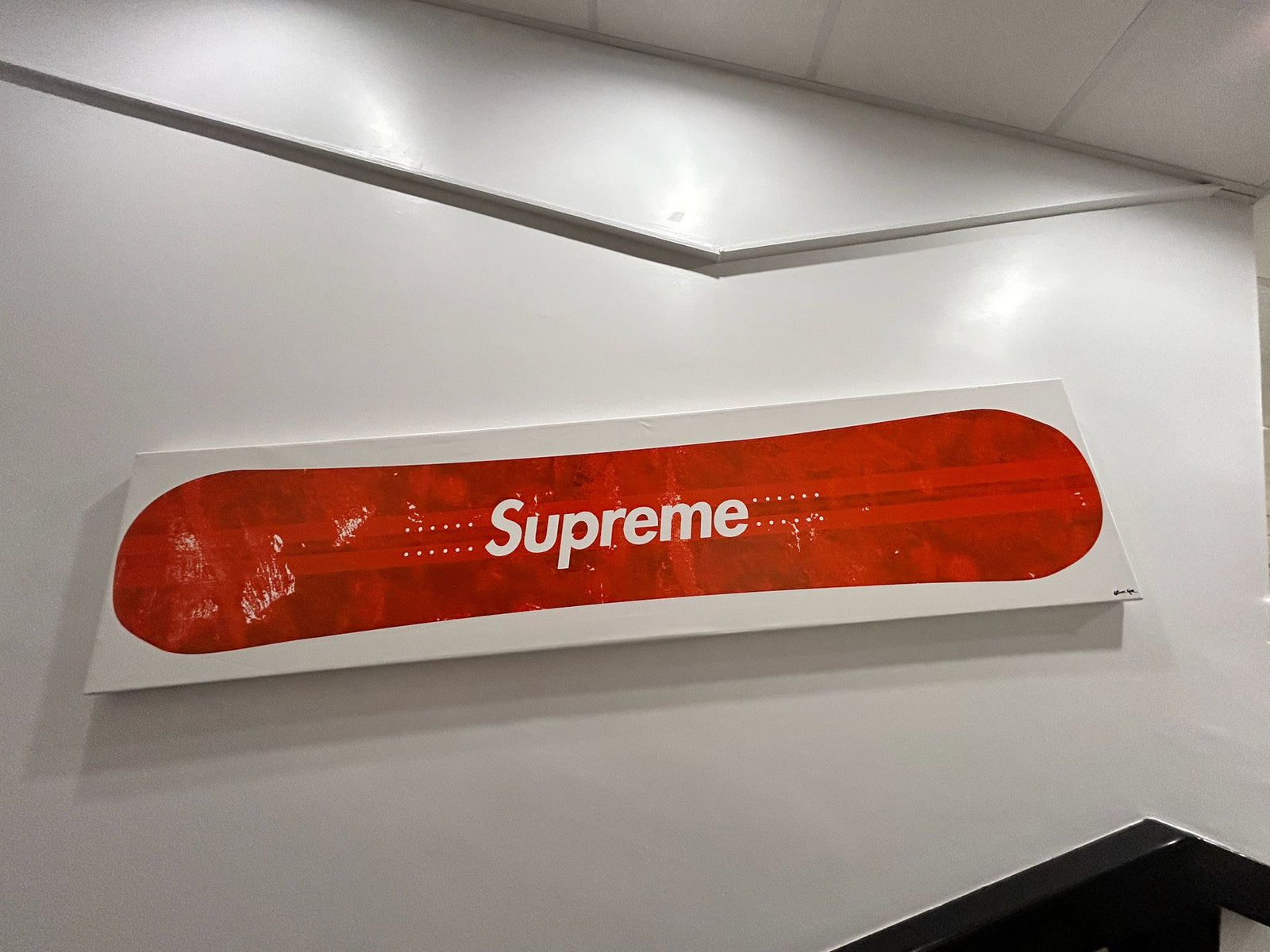 Supreme Surfboard on Canvas – Level