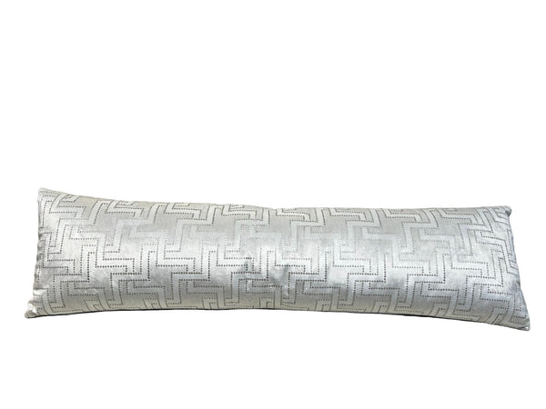 GEOMETRIC VELVET PILLOWS