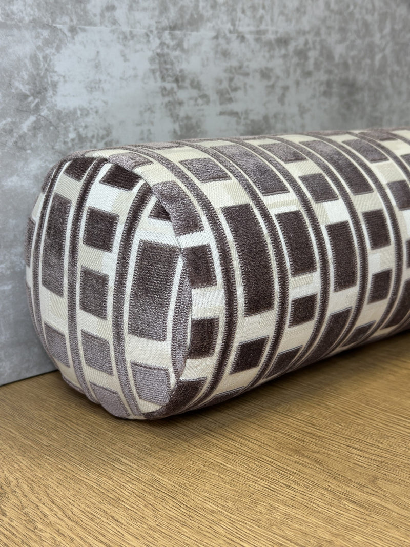 VELVET PILLOWS
