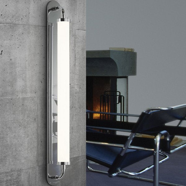 Bauhaus - Klammer Short LED Sconce